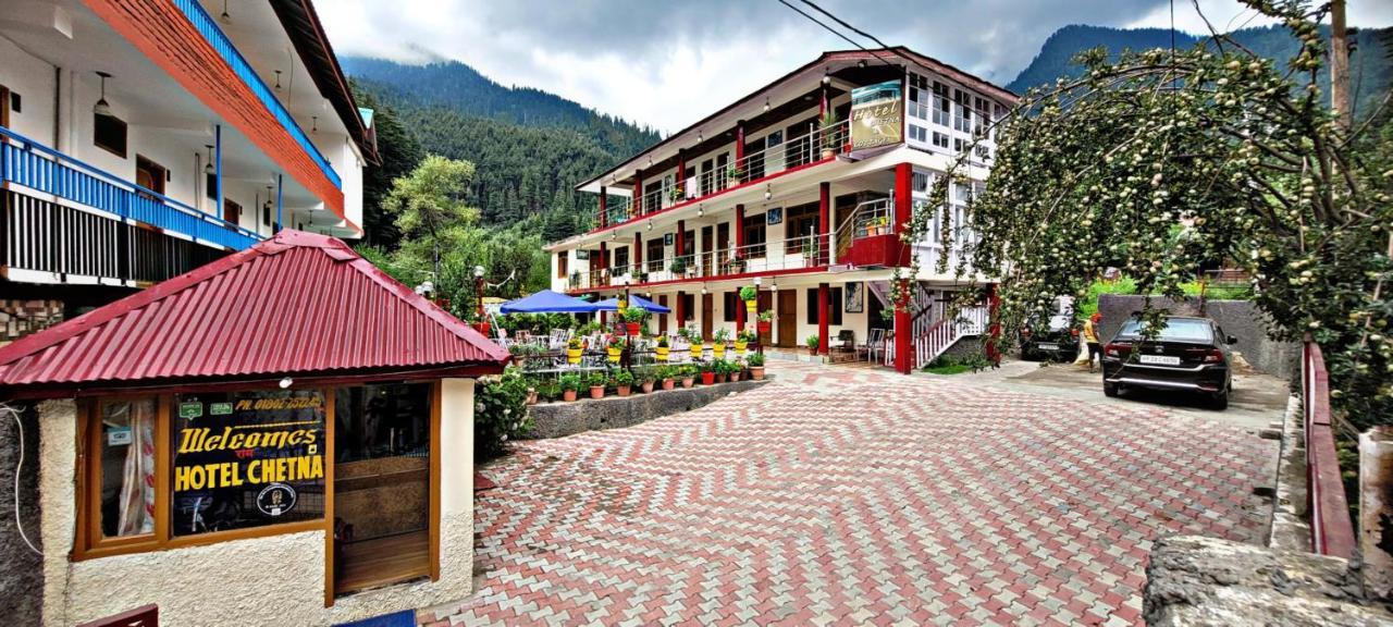 Hotel Chetna Manāli Esterno foto